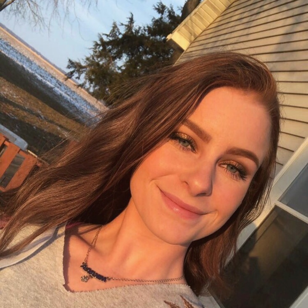 Meet your Posher, Mikayla